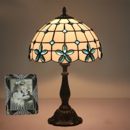 Lampa stołowa Tiffany w...