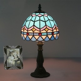 Lampa stołowa Tiffany w...