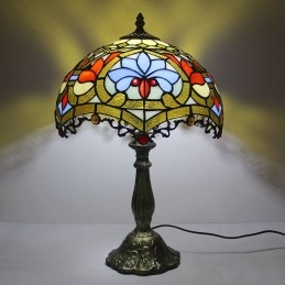 12-calowa lampa Tiffany...