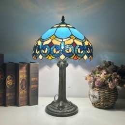 Lampa w stylu Tiffany z...