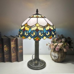 Lampa w stylu Tiffany z...