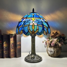 Lampa w stylu Tiffany z...