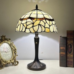 Lampa w stylu Tiffany z...