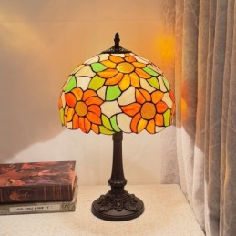 Lampa stołowa w stylu...