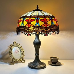 Lampa stołowa w stylu...