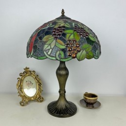 Lampa stołowa w stylu...