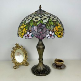 Lampa stołowa w stylu...