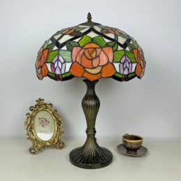 Lampa stołowa w stylu...