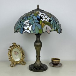 Lampa stołowa w stylu...
