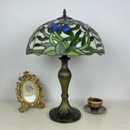 Lampa stołowa w stylu...