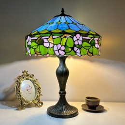 Lampa stołowa w stylu...