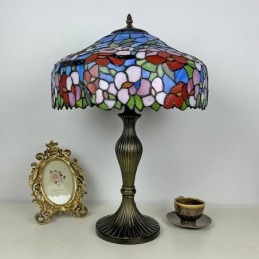 Lampa stołowa w stylu...