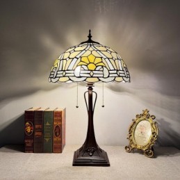 Lampa stołowa w stylu...