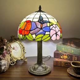 Lampa stołowa w stylu...